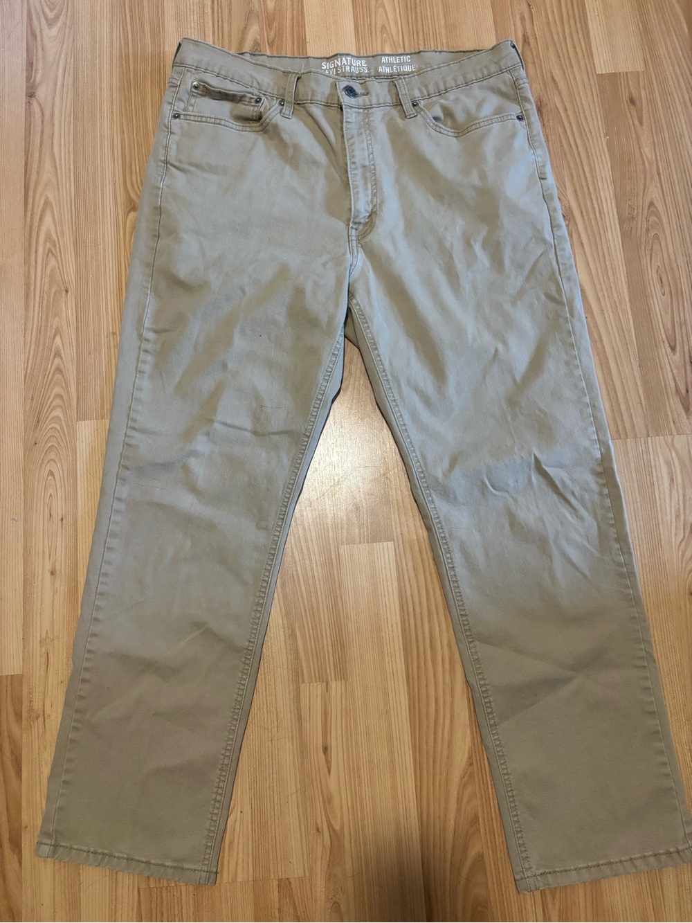 Signature Athletic Fit Men’s Khaki Chinos